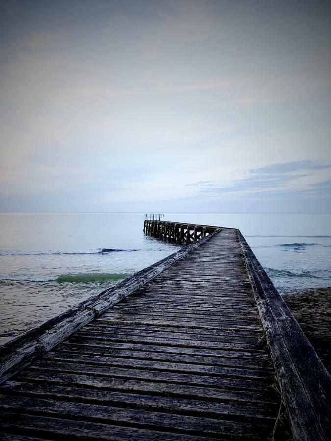 Gite « La Vague » 8-10 Pers Grandcamp-Maisy Exteriör bild